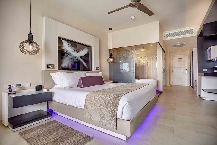 Img - Junior suite lujosa vista al mar - Club Diamond