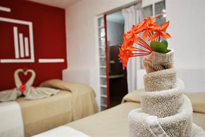Img - Suite junior, 1 cama de matrimonio, frigorífico, vistas a la piscina