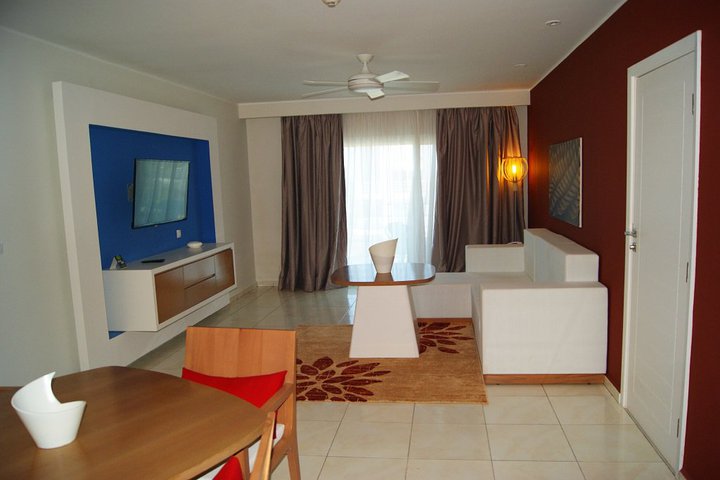 Img - Suite