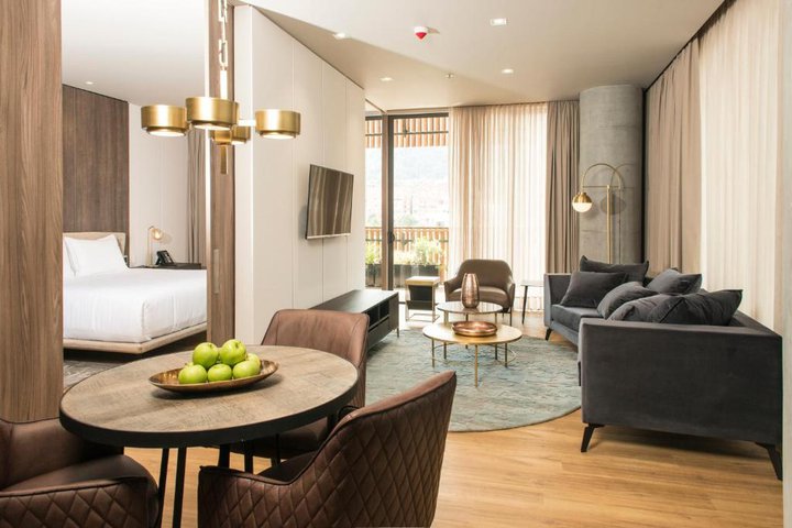 Img - Suite Deluxe, 1 cama de matrimonio, balcón