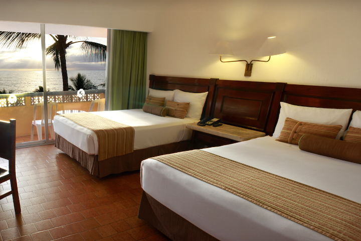 Img - Ocean View with Balcony King Bed