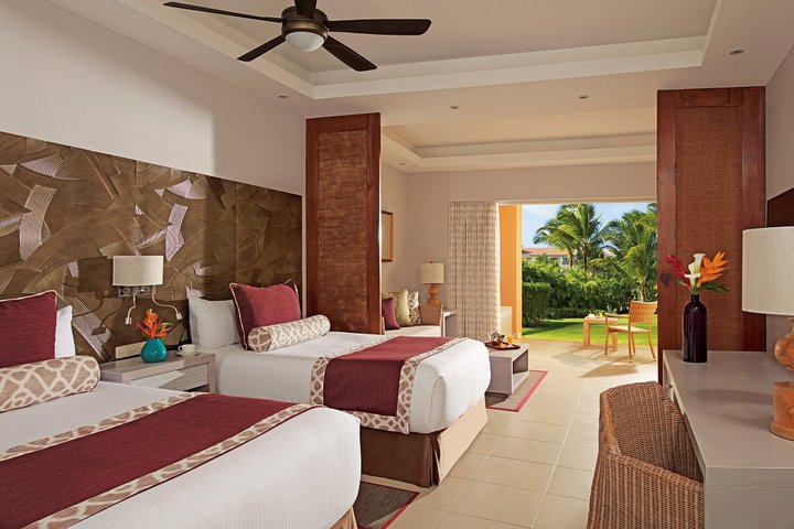 Img - Deluxe Tropical View Double