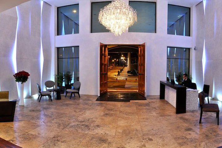 Img - Suite Business, 1 cama de matrimonio grande