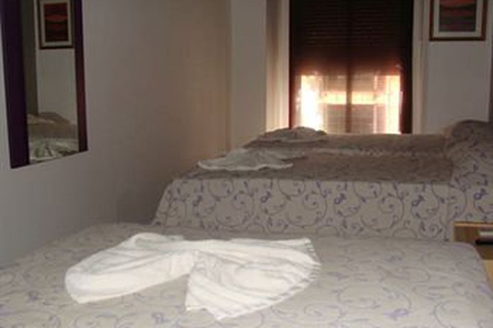 Img - Habitación doble, baño privado