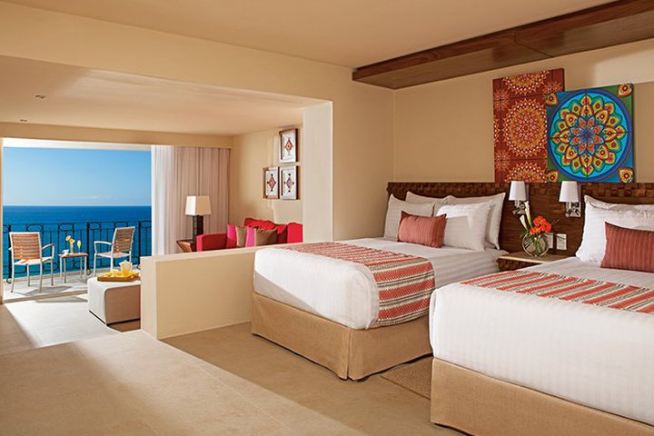 Img - Junior suite de lujo doble vista a la bahía