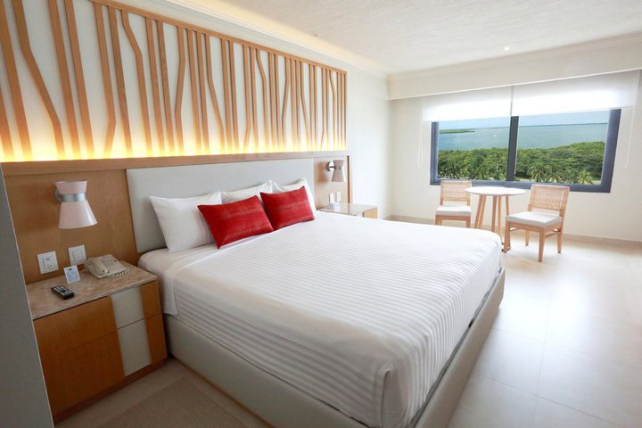 Img - Deluxe Lagoon Room Free Wi-Fi