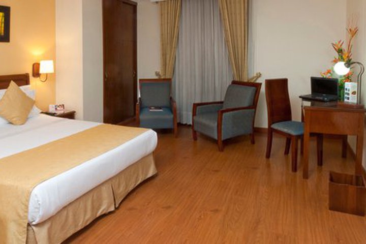 Img - Superior sencilla con jacuzzi