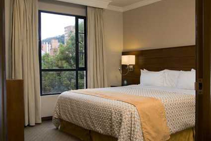 Img - Suite, 1 cama de matrimonio grande, Fumadores