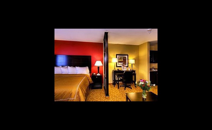 Comfort Suites Gulfport Hotel United States Of America Pricetravel
