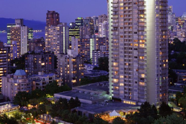 Img - Suite con 1 dormitorio y vistas zonas agua