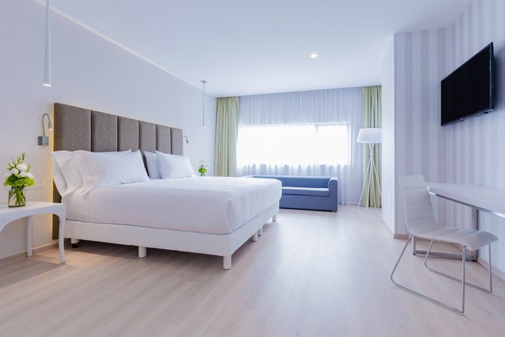 Img - Habitación familiar (2 adults + 2 child)