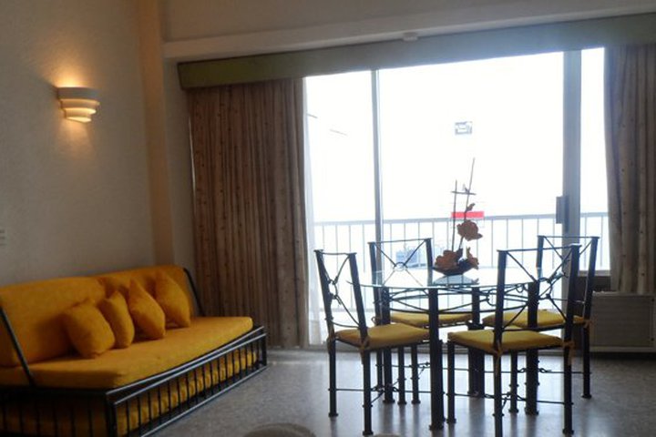 Img - Suite Partial Sea View