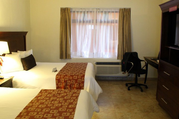 Img - Suite-2 Queen Beds